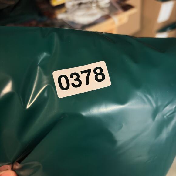 The North Face Pullover Hoodie Women's Medium Black Gold Logo Hooded Drawstring - Picture 6 of 6